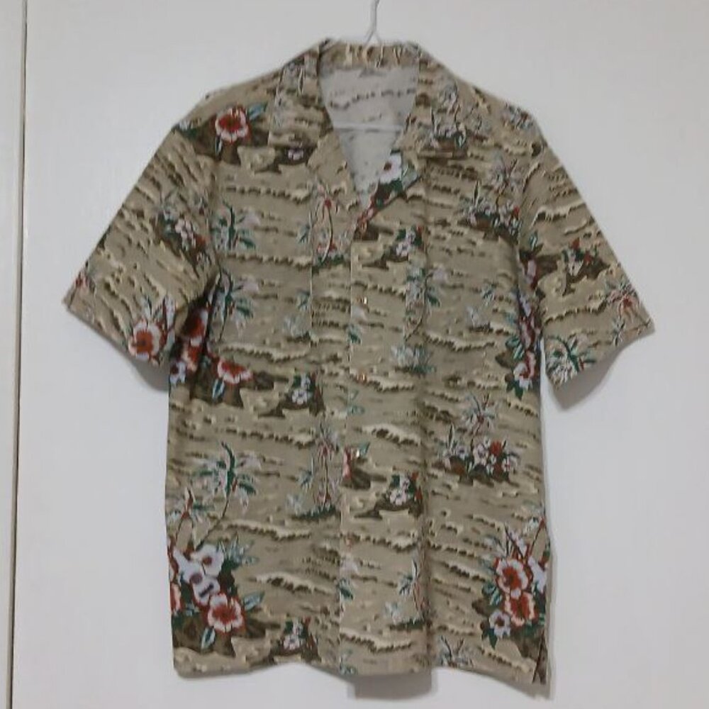 Rare Vintage Hawaiian Aloha Shirt 100% Cotton Made in USA, Size L